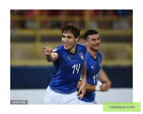 意大利基耶萨近期边路突破表现稳健，状态回暖值得关注