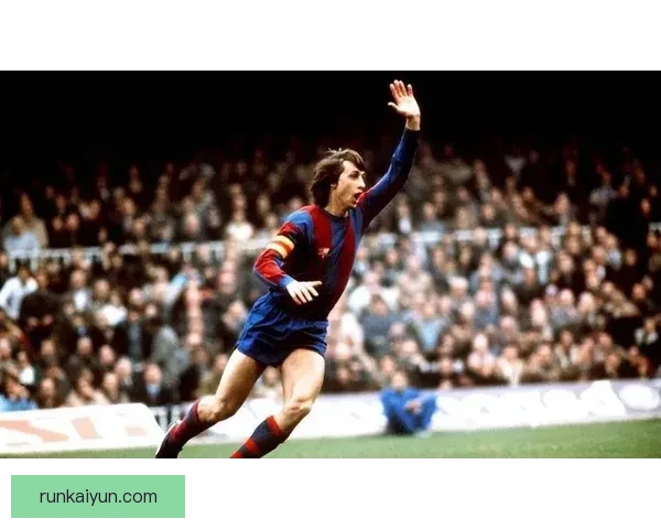 萨拉赫庆祝动作起源揭秘：致敬信仰与家乡的传统表达